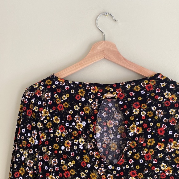 Floral Dress - Picture 4 of 4